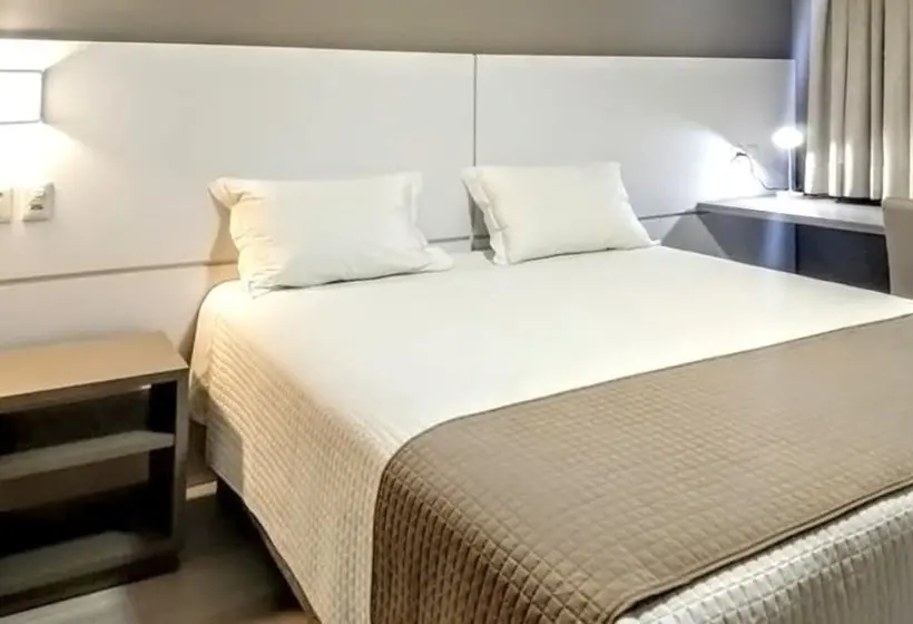 デラックスルーム, Tri Hotel Executive Indaial