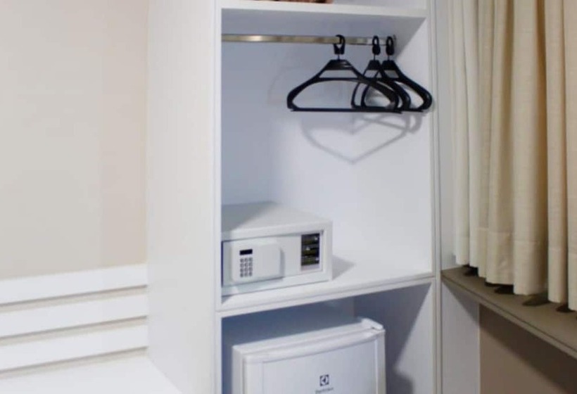 Номер Deluxe, Tri Hotel Executive Indaial