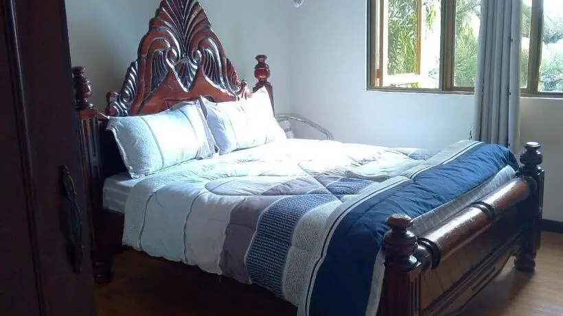 Chambre Deluxe, Discovery Courts