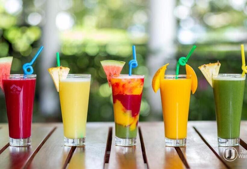 اتاق اکونومی, Discovery Courts