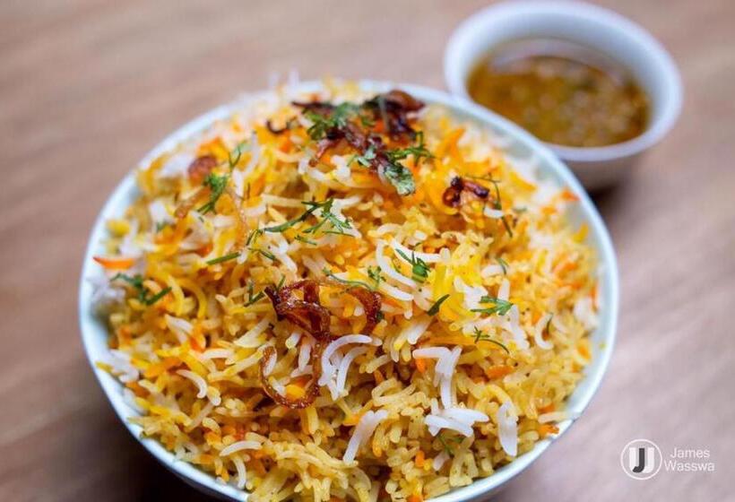 اتاق استاندارد, Discovery Courts