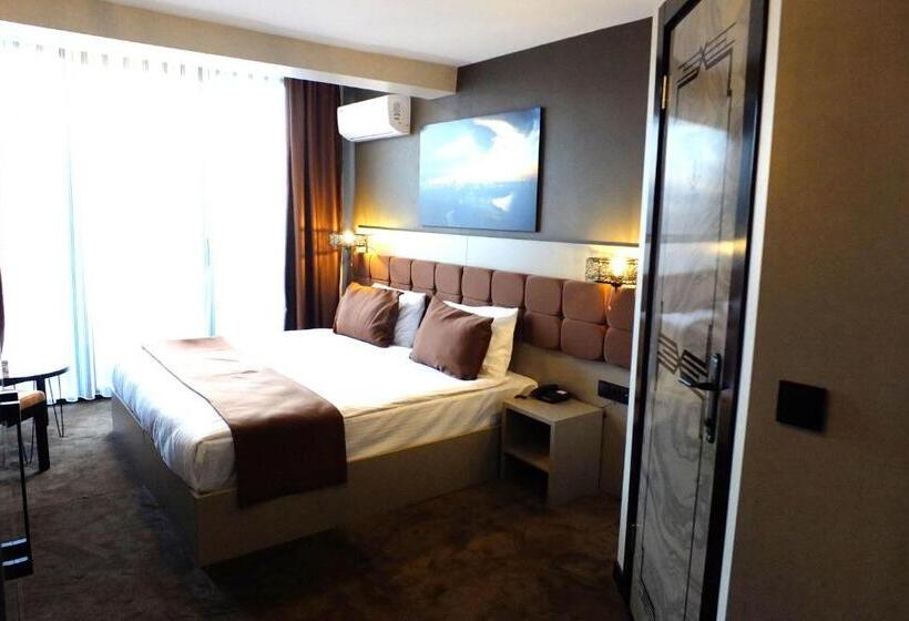 اتاق لوکس سه تخته, Respiro Boutique