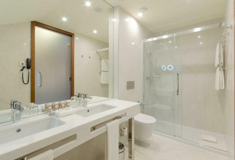 エクゼクティブルーム, Turim Boulevard