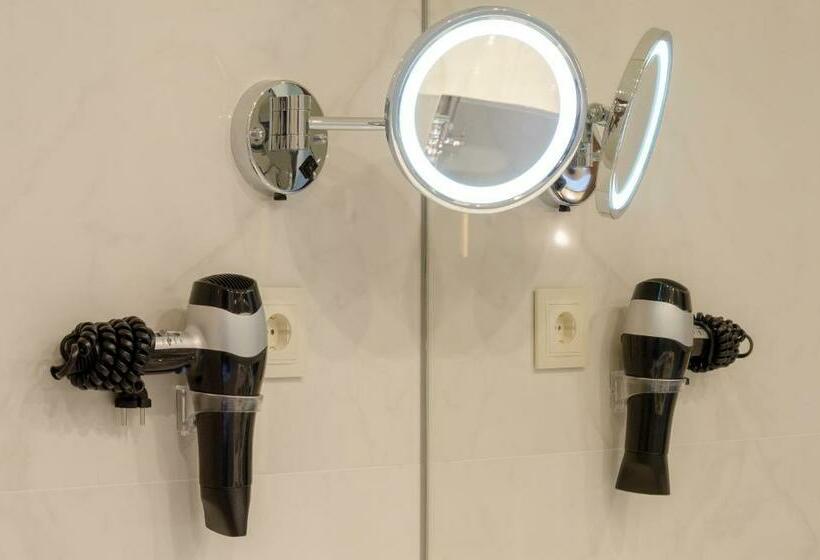 エクゼクティブルーム, Turim Boulevard