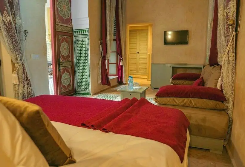 سوییت, Riad Zidania