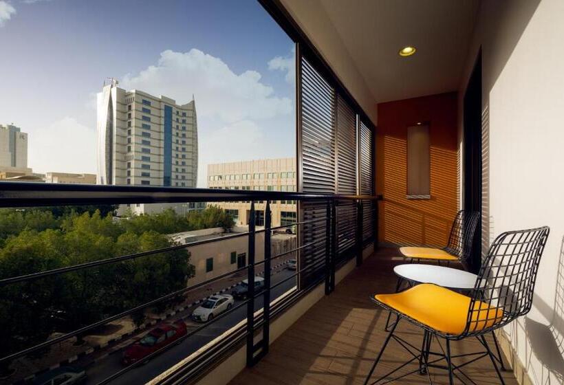 آپارتمان 2 خوابه با بالکن, Time Dammam Residence