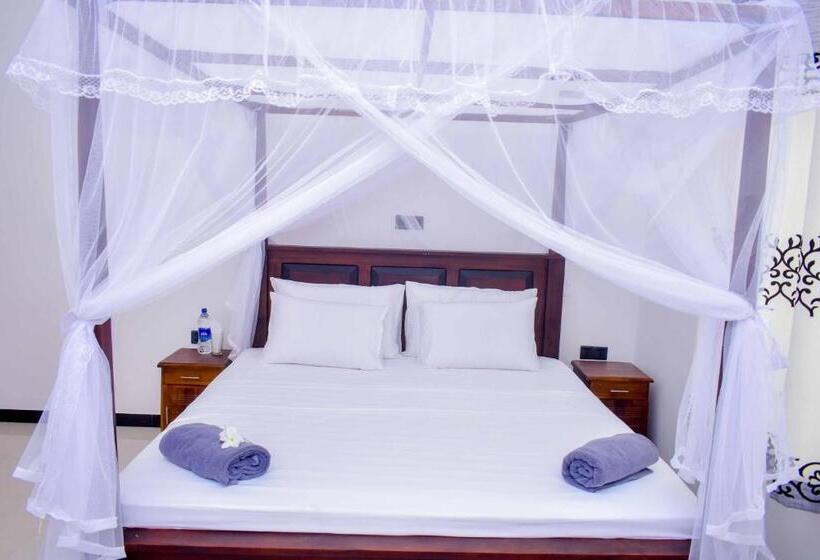 Номер Стандарт Вид на Озеро, The Green Lagoon Villa