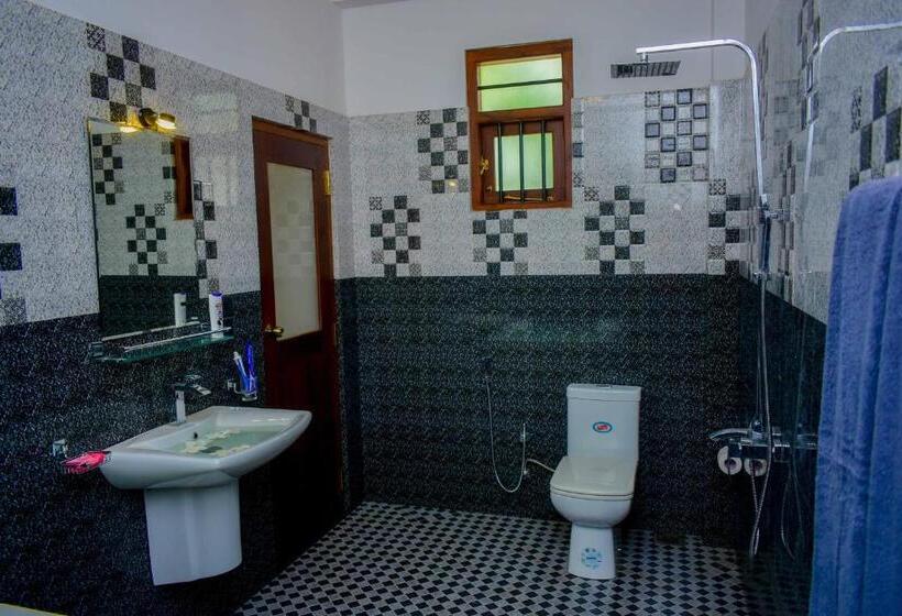 חדר דלוקס עם מרפסת נוף לים, The Green Lagoon Villa