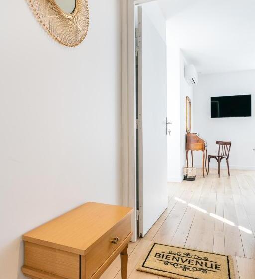 디럭스 룸 킹사이즈 침대, Le Petit Moulin