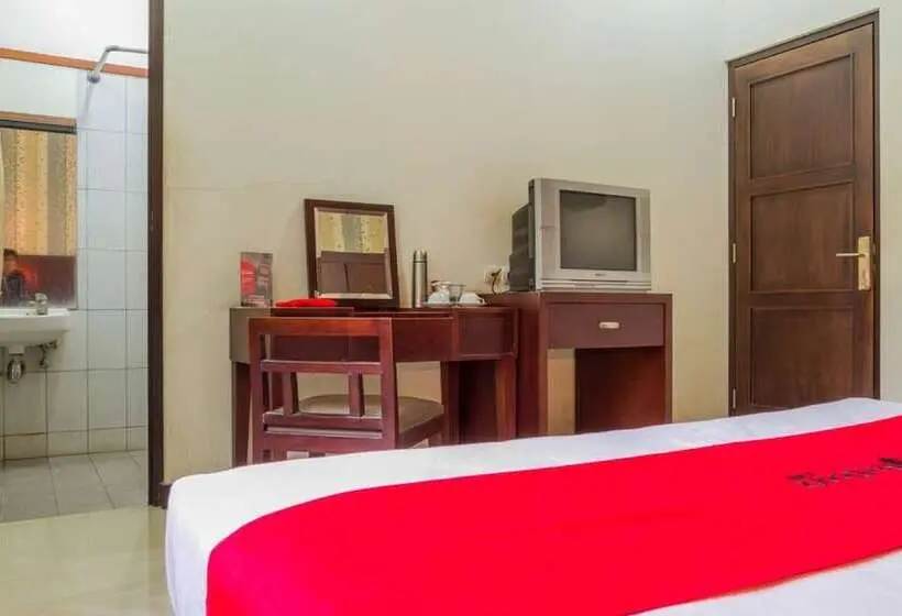 Quarto standard, Reddoorz @ Cikutra 3