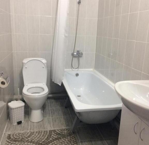 Economy Triple Room, апарт отель Welcome