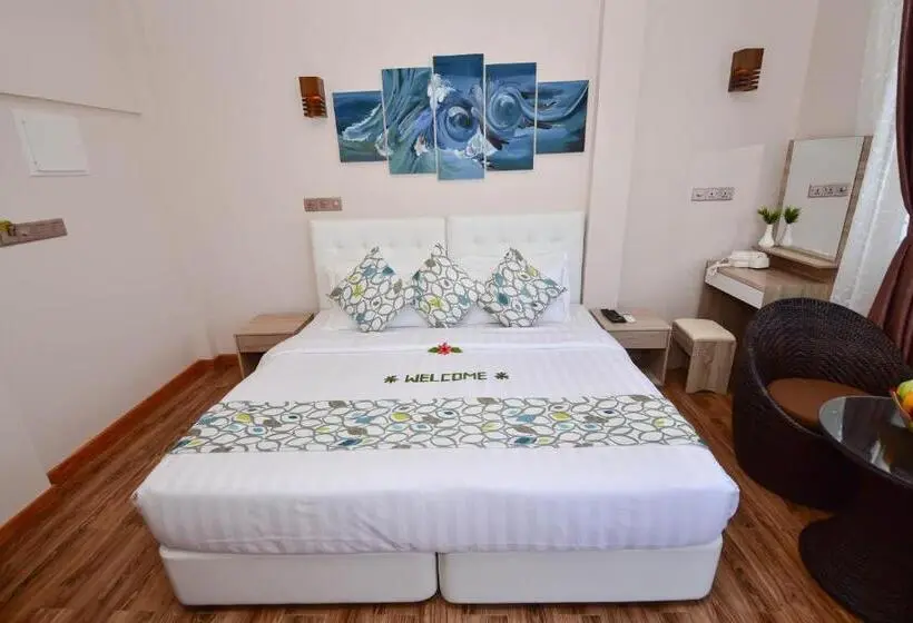 اتاق استاندارد سه نفره, Vilu Thari Inn Maldives