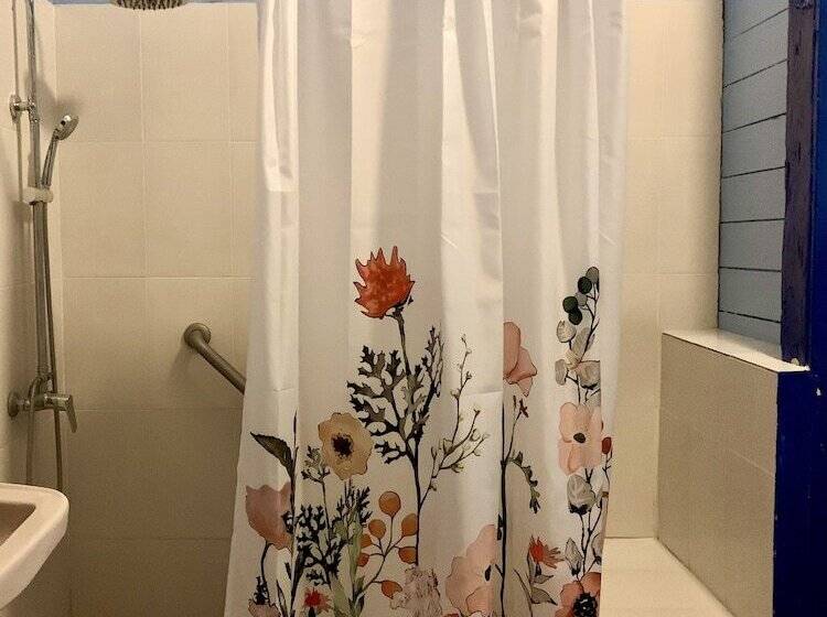 חדר דלוקס, Campito Loving