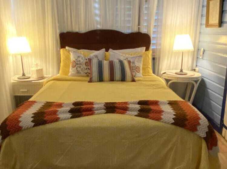 חדר דלוקס, Campito Loving