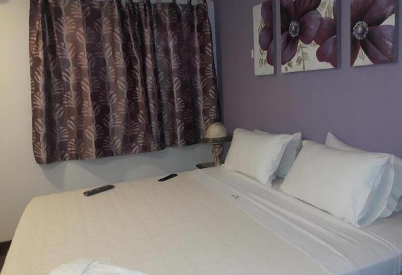 اتاق استاندارد سه نفره, Casa Jardin