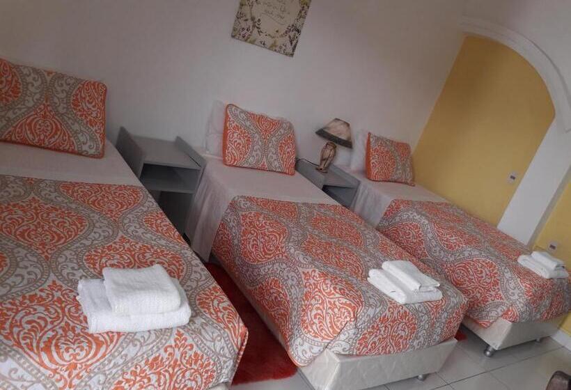 اتاق استاندارد سه نفره, Casa Jardin