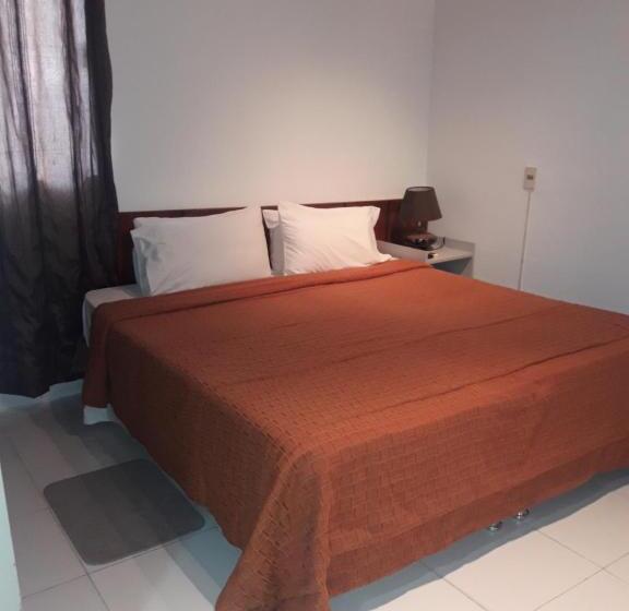 اتاق استاندارد چهار تخته, Casa Jardin