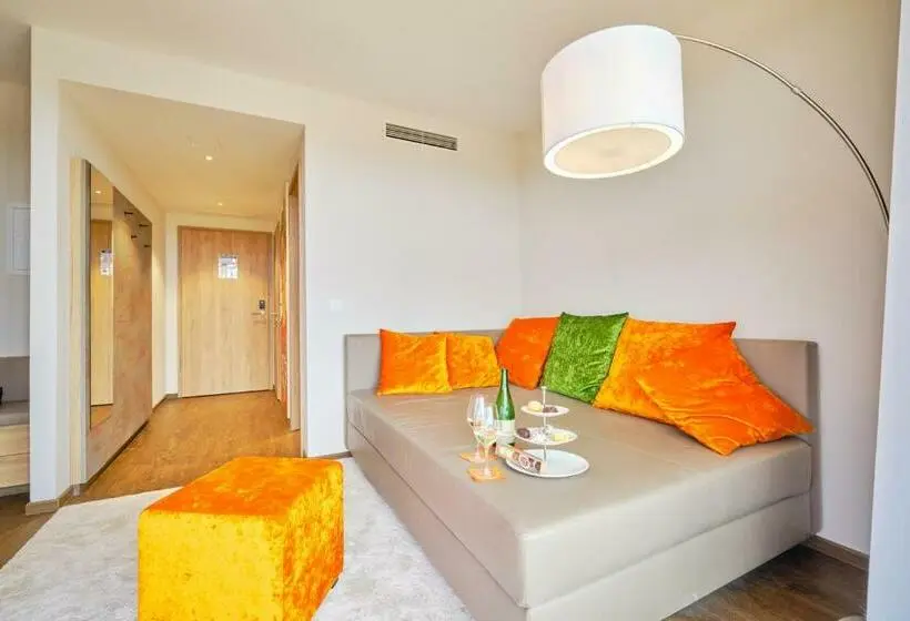 スイート, Sonnenhotel Weingut Römmert