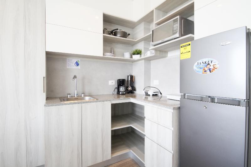 Номер Стандарт, Azure Lofts & Pool