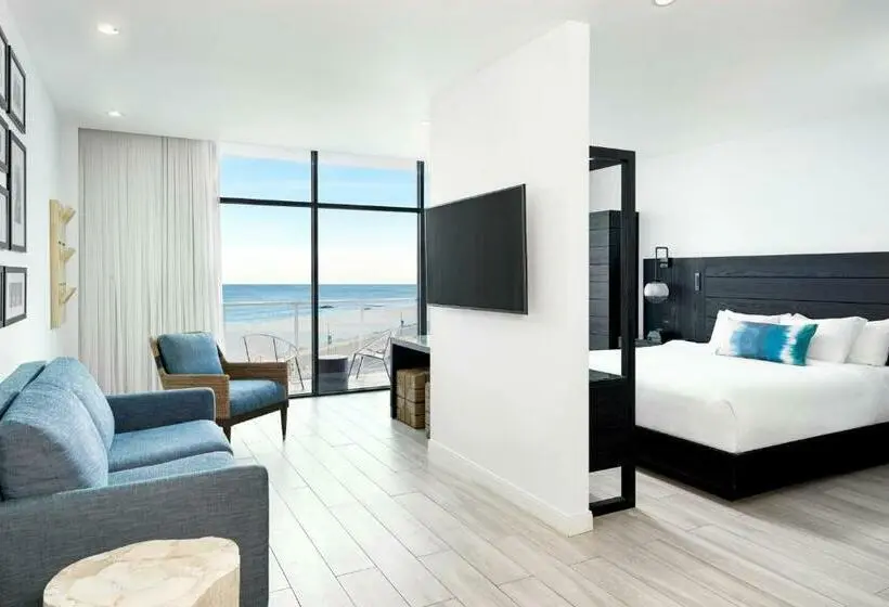 デラックスジュニアスイート, Wave Resort