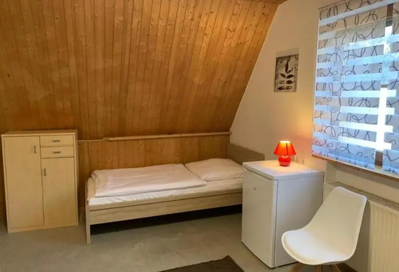 スタンダードトリプルルーム, Ab Apartment Objekt 122