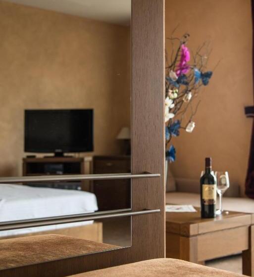 اتاق استاندارد, Vinska Kuca Kovacevic