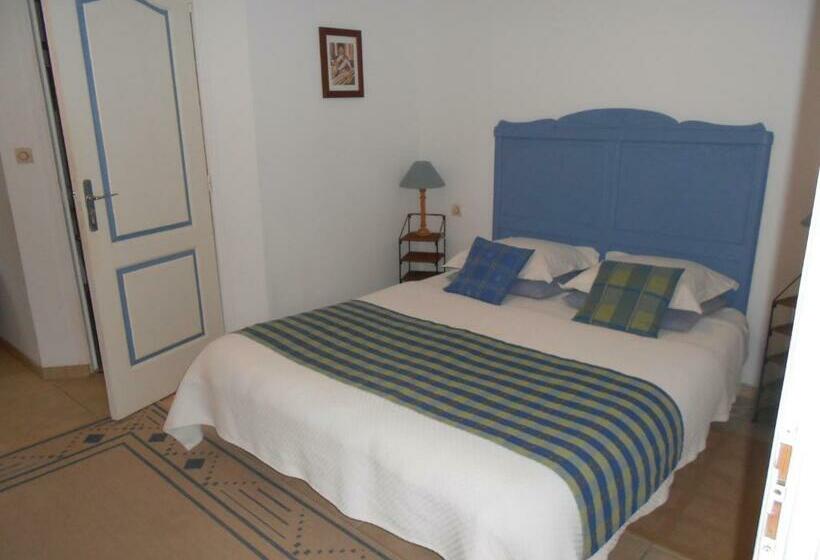 Номер Стандарт, La Grange