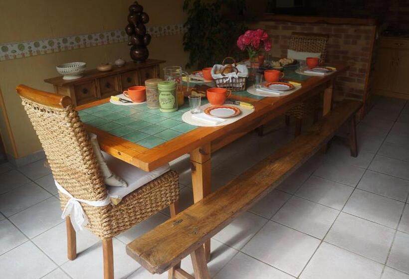 Номер Стандарт Трехместный, La Grange