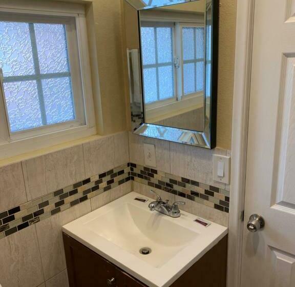 スタンダードルーム, Sunlight Motel Long Beach