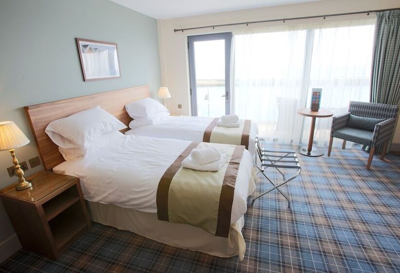 Номер Стандарт с Балконом, The Commissioners Quay Inn   The Inn Collection Group