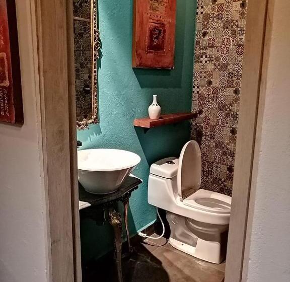 Superior room with lake view, Abadia De Tomine