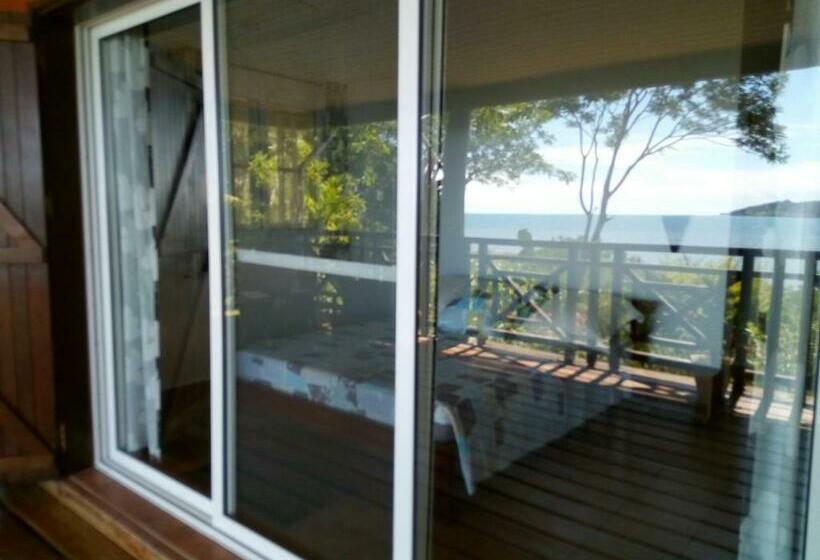 اتاق استاندارد با چشمانداز دریا, Zara Village