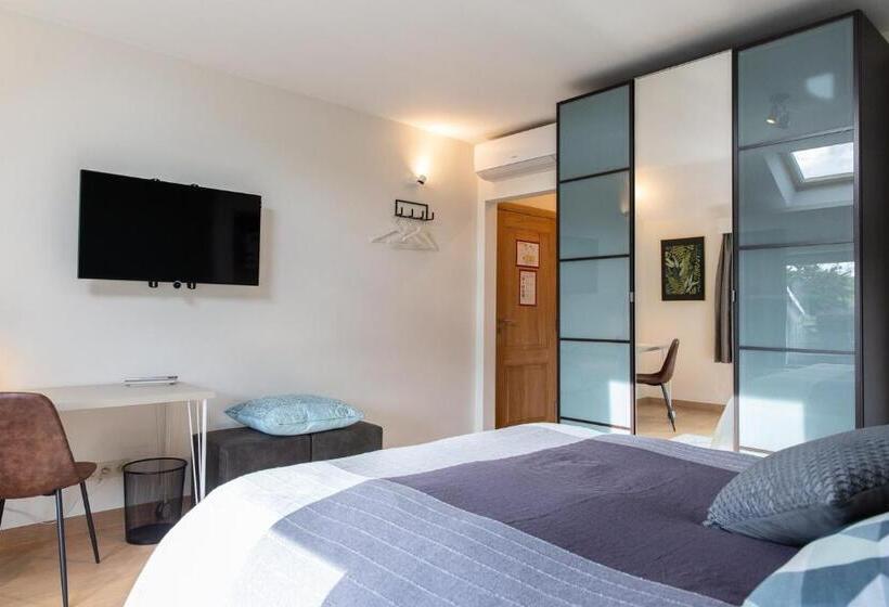 اتاق لوکس, Barbara S Bed & Breakfast