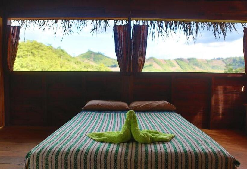 اتاق خانوادگی با چشمانداز کوه, Ch'i Bocól Community Hostel