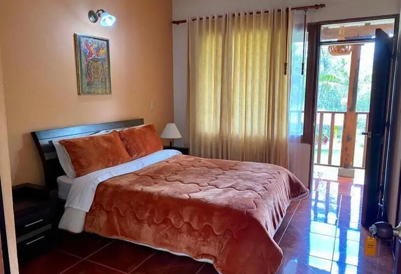 バルコニー付きデラックスルーム, Hosteria Campestre San Fermin