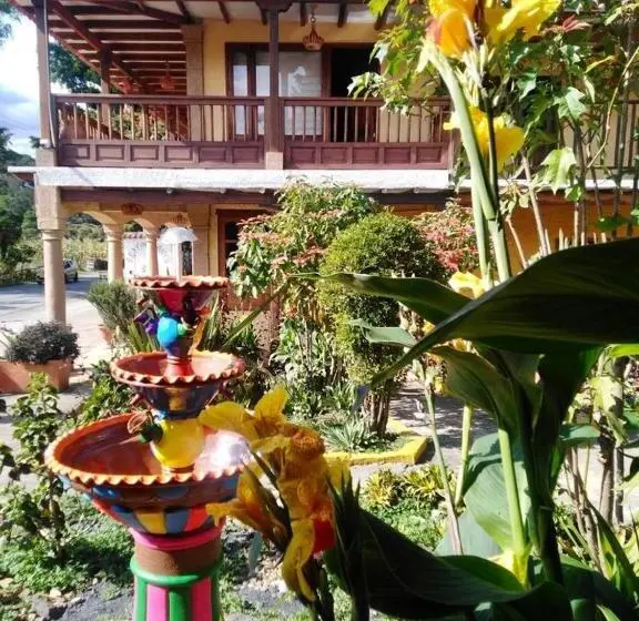 コンフォートトリプルルーム, Hosteria Campestre San Fermin