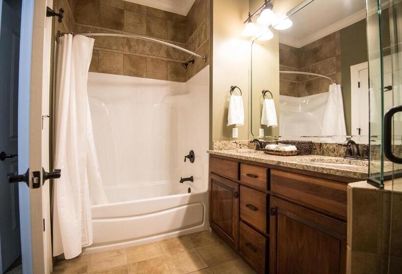 غرفة ديلوكس, Magnolia Creek Lodge