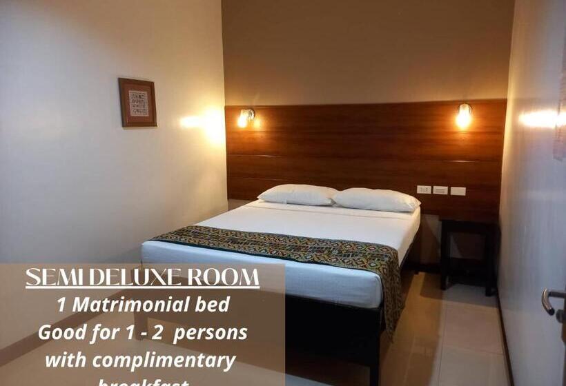 חדר דלוקס, W