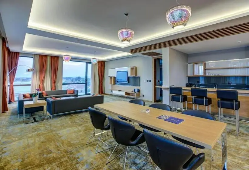 Deluxe Suite King Bed, Merit Grand Mosta Spa Hotel & Casino