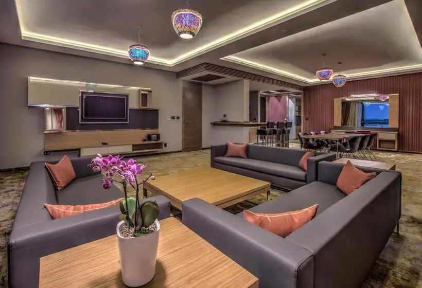Deluxe Suite King Bed, Merit Grand Mosta Spa Hotel & Casino