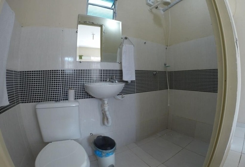 غرفة قياسية ثلاثية, Pousada E Restaurante Manaim