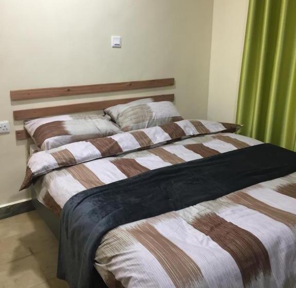 اتاق استاندارد, Bubbles Hotel Thika