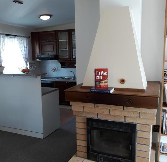 סטודיו סטנדרט, מיטה זוגית, Barvicka