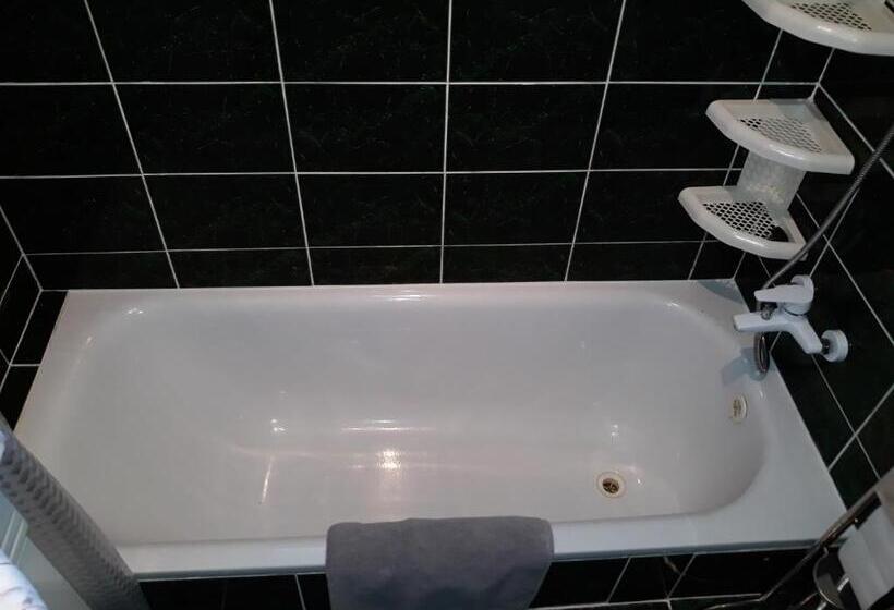 סטודיו סטנדרט, מיטה זוגית, Barvicka