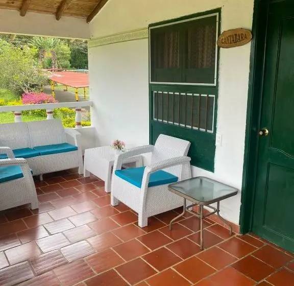 デラックスの４人部屋, Campestre La Loma Curiti