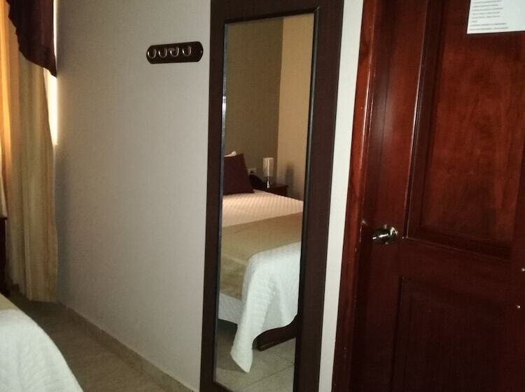 اتاق استاندارد, Restaurante La Habana