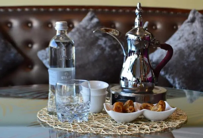 Superior-sviitti, Noon Hotel Suites