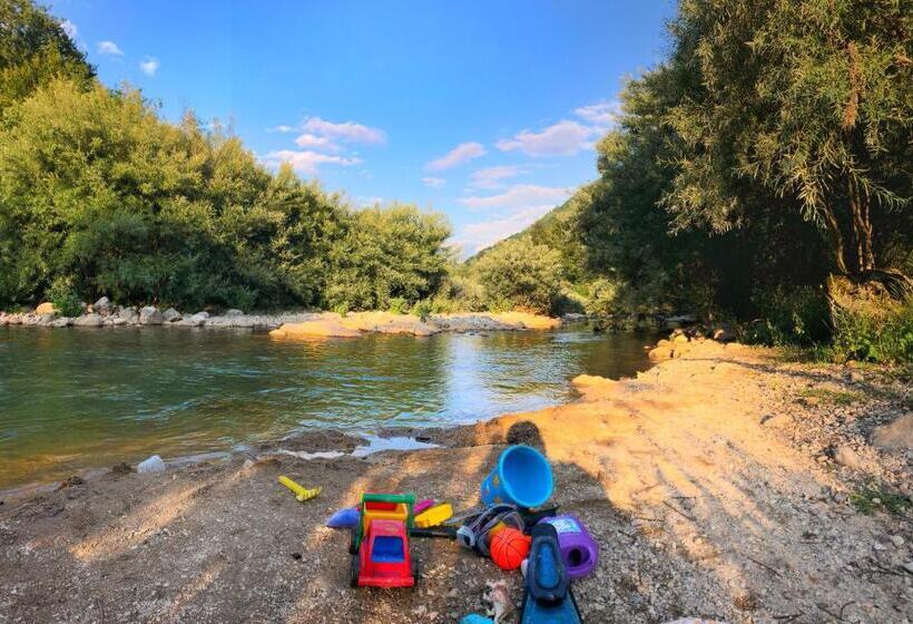 اتاق استاندارد با تخت بزرگ, Kamp Vrbnica