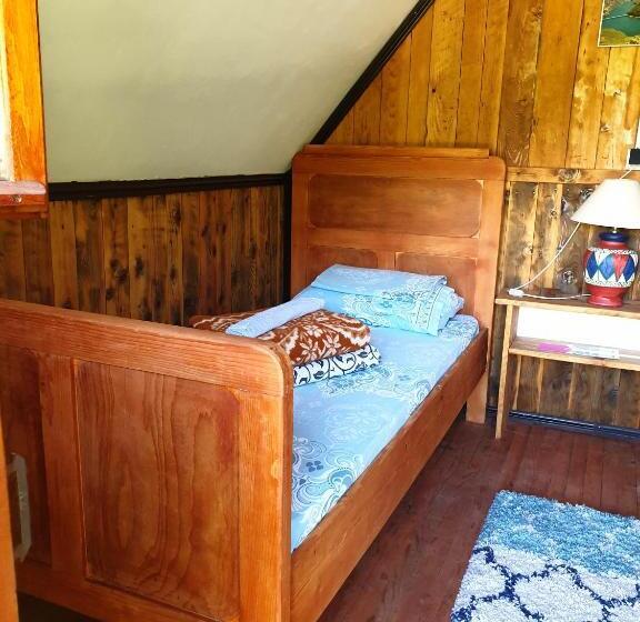 بانگلوی استاندارد, Kamp Vrbnica