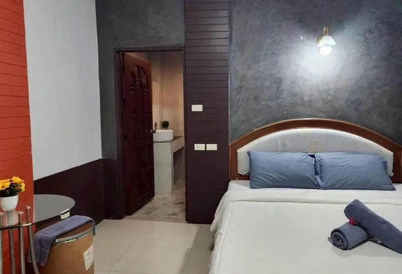 اتاق استاندارد, The Rest Phuket